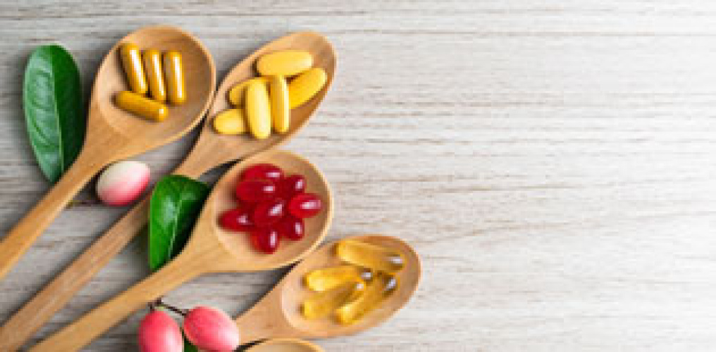 Itseruskettavat tuotteet – tabletit ja kapselit päivettyneen ihon saamiseksi